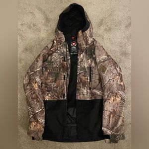 686 X RealTree Snowboard Jacket 🏂